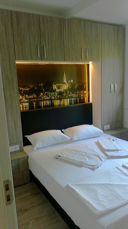 Apartment Fontana Belgrad Zimmer foto
